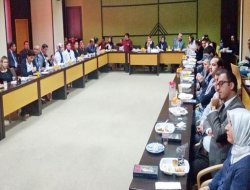 Gaziantep Üniversitesi Onkoloji Hastanesi’nde kitap okuma semineri