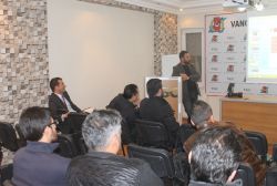 Gazetecilere fotoğraf çekme teknikleri anlatıldı