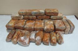 Bitlis’te 24 kilogram esrar yakalandı