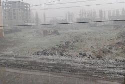 Kars nisan ayında beyaza büründü foto