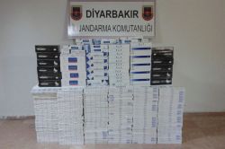 Diyarbakır-Elazığ karayolunda 10 bin paket kaçak sigara ele geçirildi foto