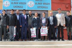 Dereceye giren öğrenciler ödüllendirildi