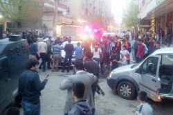 Diyarbakır’da polis ile uyuşturucu tacirleri arasında kavga foto video