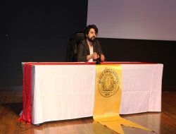 DÜ yazar Kaan Murat Yanık’ı ağırladı