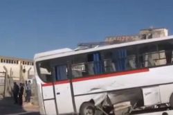 Gaziantep Başpınar Organize sanayi bölgesinde işçi servisi minibüsle çarpıştı: 29 yaralı foto