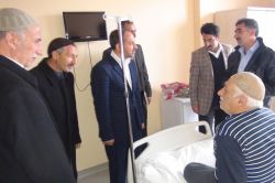 Hür Aday Sait Şahin Solhan'da hasta ve esnaf ziyaretinde bulundu