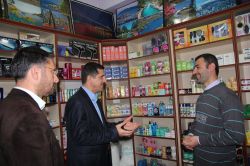 Hür Aday Mehdi Oğuz Van'da esnafı ziyaret etti