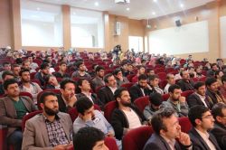 Dicle Üniversitesi’nde aşırılıklar içinde dini doğru anlamak konferansı video