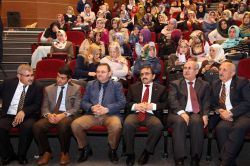 Gaziantep Üniversitesi’nde gençliğin kak ve sorumlulukları konferansı