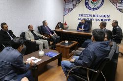 Aksaray Üniversitesi Rektöründen Eğitim Bir Sen’e Ziyaret