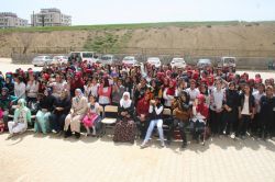 Ergani Anadolu Kız İmam Hatip Lisesi Kutlu Doğum etkinliği düzenledi