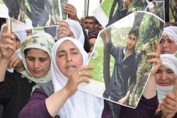 Kayıp Erkan’ın cüzdanı yol kenarında bulundu