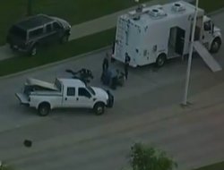 ABD'de Peygambere hakaret sergisine yaklaşan 2 müslüman katledildi