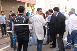 Diyarbakır’da satırlı ve silahlı kavga: 3 yaralı foto video