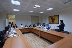 DÜ’de Doğum öncesi hazırlık eğitici eğitimi kursu