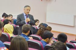 GAÜN’de “Çalışma Hayatında Etik” konulu konferans