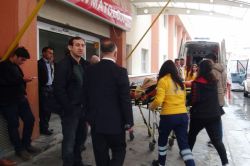 Baba oğlunu silahla vurdu