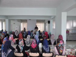 Batman’da aile içi iletişim semineri
