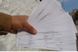 Çınarlı seçmenin Seçmen Bilgi Pusulaları adreslerine gönderildi