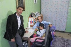 Evde eğitim alan engelli öğrencilere ziyaret