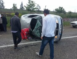 Çınar'da kaza: 2’si çocuk 4 yaralı