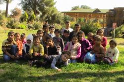 Suriyeli çocuklar için gezi düzenledi