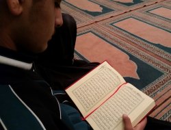 İtalya’nın Como kentinde Miraç kandili ihya edildi