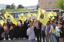 Mursi’ye verilen idam kararı Muş’ta kınandı