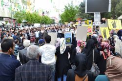 Bingöllülerden Mursi'ye verilen idam kararına tepki