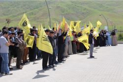 “İdam kararı Mursi’nin şahsında Mısır halkına ihanettir”