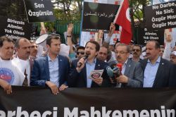 Memur-Sen Mursi için alanlara indi