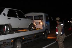 Bir motosiklet ve iki aracın karıştığı kazada: 1 ölü 7 yaralı