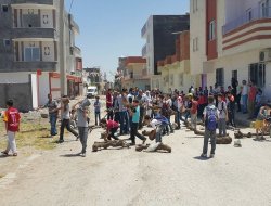 Niseybînîyan ji ber bê xizmetîyê li dijî şaredarîyê îsyan kirin