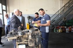 Adana bağımsız adayı Demir, sanayi esnafını ziyaret etti