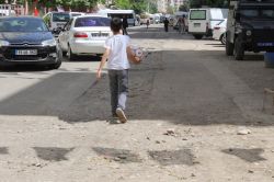 “Belediye sorumsuz, halk ise mağdur”