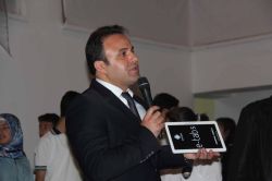 Diyarbakır’da öğrencilere tablet bilgisayar dağıtıldı