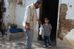 Yetim-Der’den Kâhta’daki yetimlere yardım