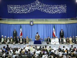 “Devê ku ji bo îxtîlafê diaxive spîkerê dijminan e”