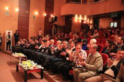 “Sevgi Her Engeli Aşar”