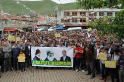 Bağımsız aday Şahin Solhan'da halka hitap etti video