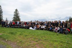 Avrupalı Müslüman gençler İsviçre Alplerinde buluştu foto video