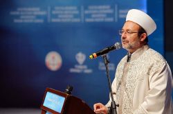 Görmez, “Muhammed Mustafa'nın rahmet mesajını okudunuz”