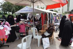 Mersin Bilge Eğitim Der’den fakir öğrenciler yararına kermesi