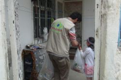 Uluslar Arası Yardım Kuruluşu İHO-Ebrar’dan Kocaeli de ki muhtaç ailelere yardım