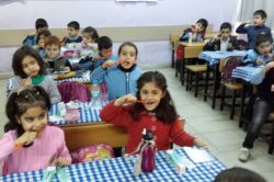 14 bin kişiye dış fırçası dağıtıldı