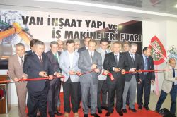 Yapı İnşaat ve İş Makineleri Fuarı açıldı