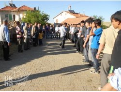 Katledilen İmamın Ailesine Taziye Ziyareti