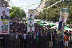 Bağımsız aday Şahin’in mitingine binler katıldı