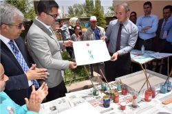 Yatılı Bölge Okuludan TÜBİTAK bilim fuarı sergisi