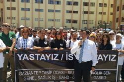 Gaziantep’te sağlık çalışanlarından protesto